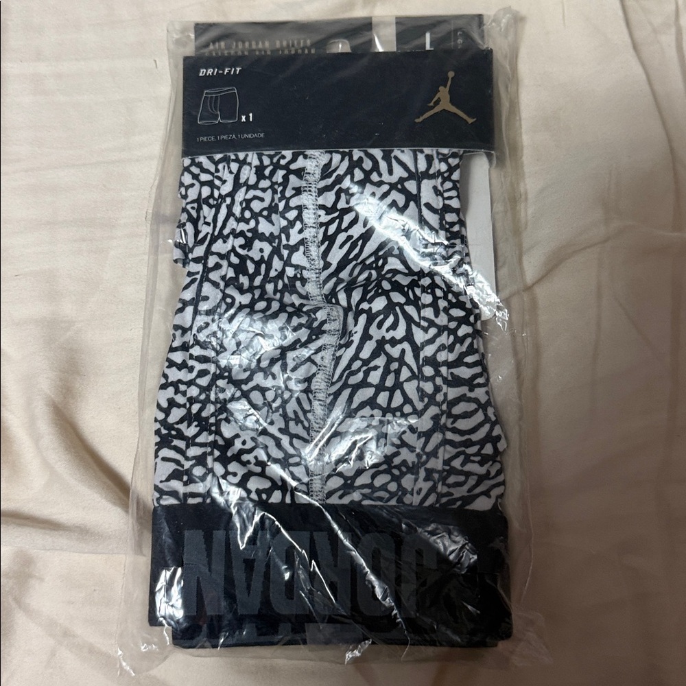 Jordan Dri-FIT Michael Jordan boxer briefs elephant print white